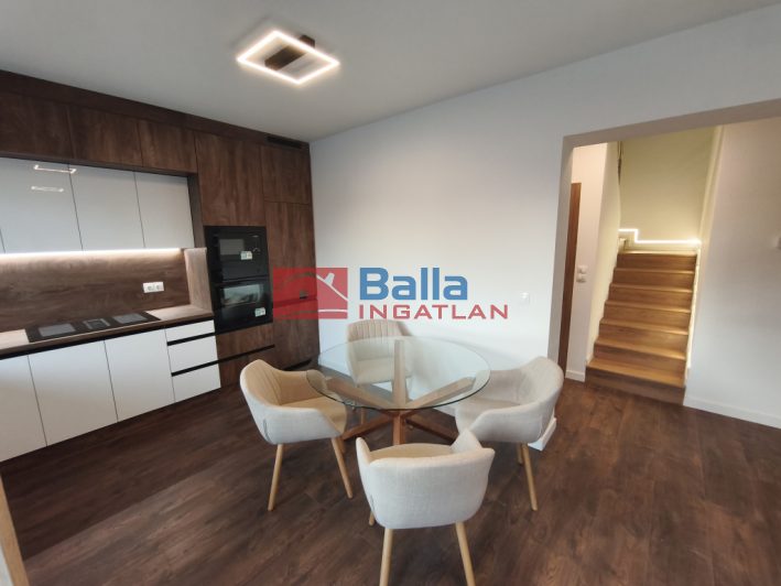 Eladó 165 m²-escsaládi ház Kerepes, Széphegy: 138'900'000 Ft