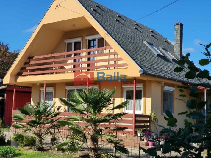 Eladó 130 m²-escsaládi ház Kóka, Nagykátai út: 69'900'000 Ft