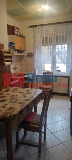 Eladó 62 m²-estársasházi lakás Komló, Vörösmarty utca: 13'200'000 Ft