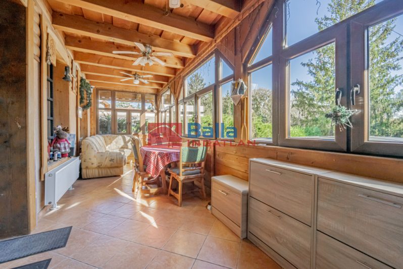 Eladó 205 m²-escsaládi ház Leányfalu, Móricz Zsigmond út: 150'000'000 Ft