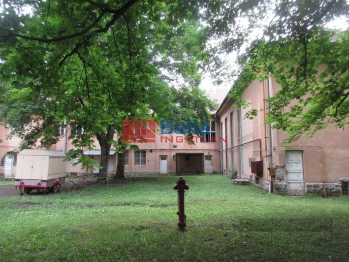 Lőrinci - Erőmű tér:  481 m&sup2;-es egyéb üzlethelyiség   (51'600'000 ,- Ft)