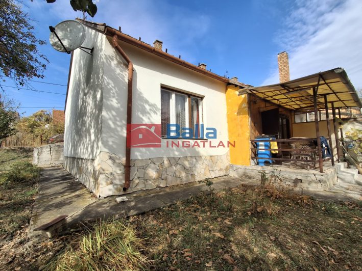 Eladó 67 m²-esikerház Ózd, Nyírfa utca: 7'000'000 Ft