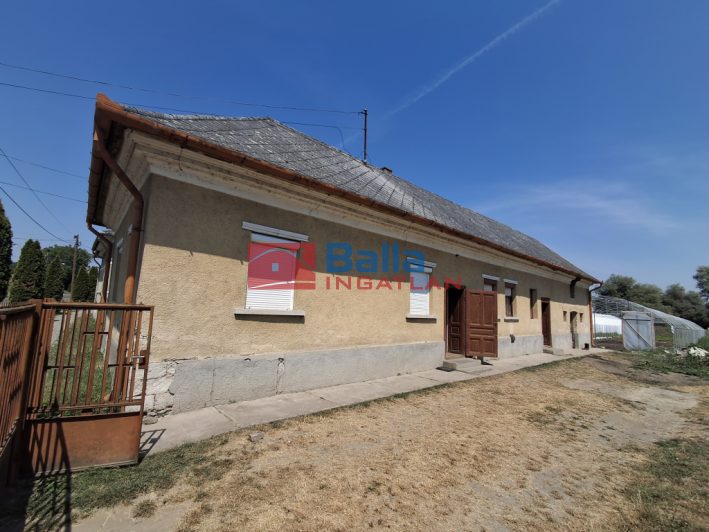 Eladó 90 m²-escsaládi ház Sajópüspöki, Rákóczi út: 20'000'000 Ft