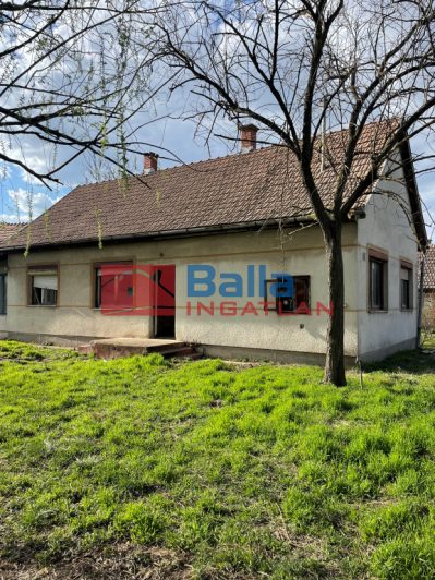 Eladó 75 m²-escsaládi ház Sárbogárd, Tinódy utca: 19'900'000 Ft