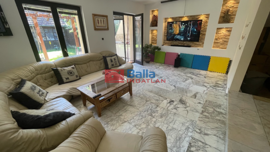 Eladó 200 m²-esikerház Siófok, Aranypart: 199'000'000 Ft