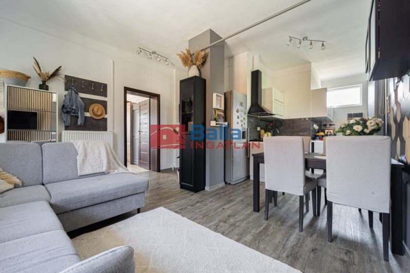 Eladó 76 m²-escsaládi ház Sülysáp, Szőlősnyaraló: 89'900'000 Ft