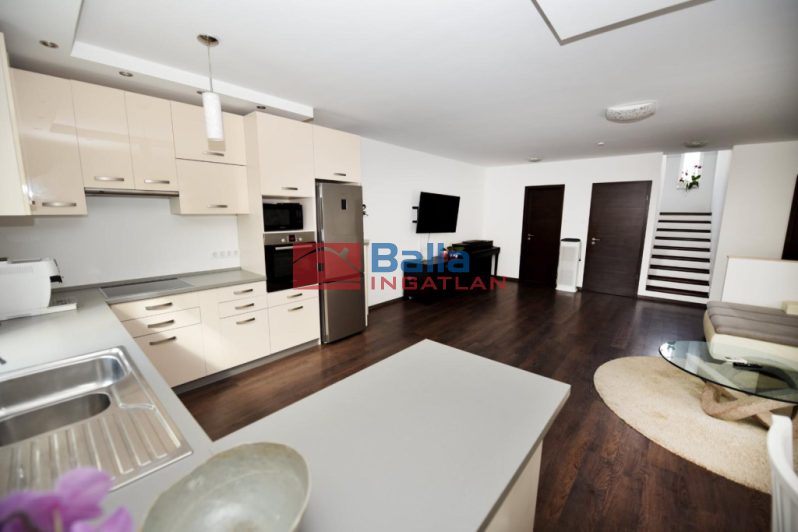 Eladó 140 m²-esikerház Szentendre, Ilosvai Varga István utca: 229'000'000 Ft