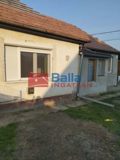 Szigethalom (Kertváros) - Béke utca:  62 m&sup2;-es családi ház   (41'500'000 ,- Ft)