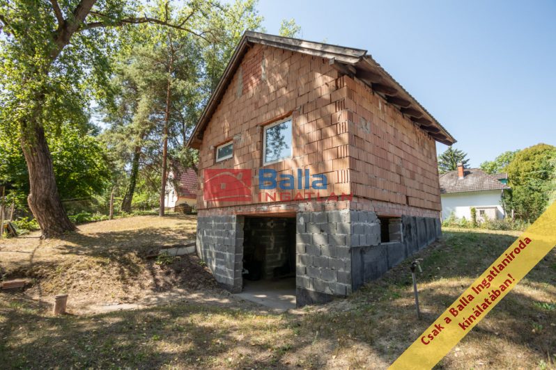 Eladó 45 m²-esüdülő Szigetmonostor, Dália utca: 37'000'000 Ft
