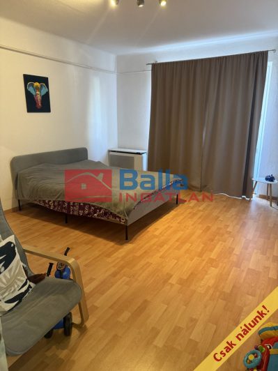 Eladó 50 m²-estársasházi lakás Szigetszentmiklós, József Attila ltp utca: 53'999'000 Ft