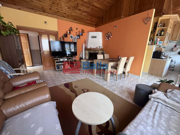 Szigetszentmiklós (Kertváros) - Hant utca utca:  98 m&sup2;-es családi ház   (122'500'000 ,- Ft)