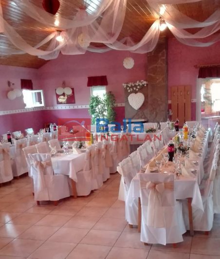 Szigetszentmiklós - központi részen utca:  320 m&sup2;-es üzlethelyiség utcai bejárattal   (199'000'000 ,- Ft)