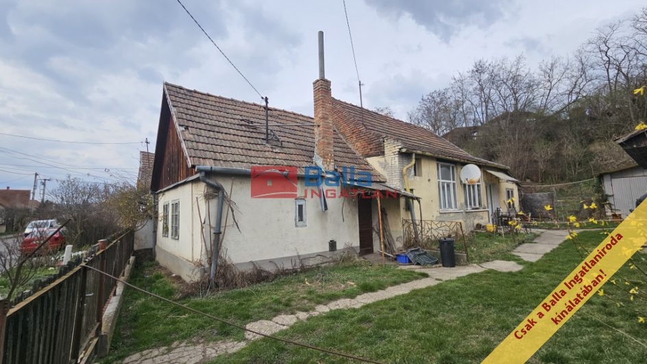 Eladó 85 m²-escsaládi ház Szob, Mátyás király utca: 26'500'000 Ft