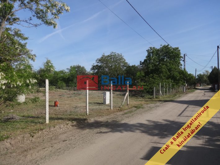 Eladó 677 m²-estelek Tiszakécske, Bem utca: 20'000'000 Ft