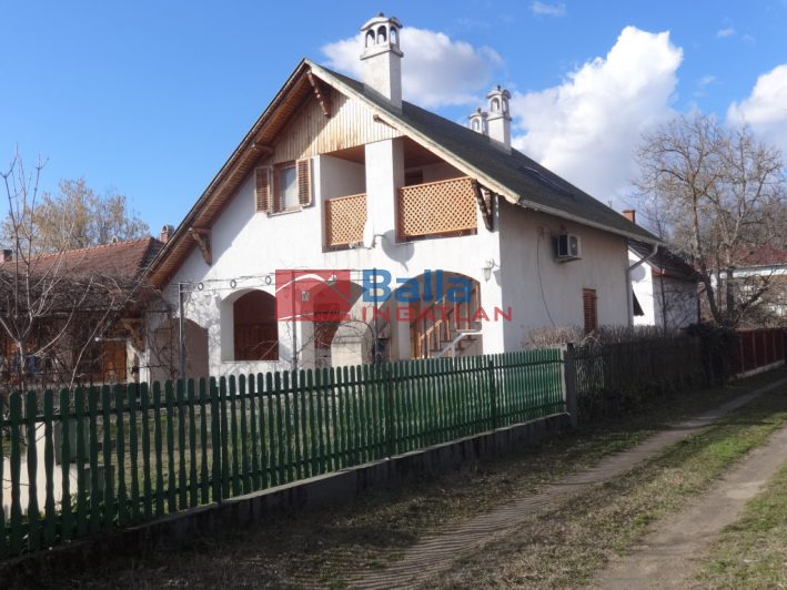 Eladó 74 m²-esüdülő Tiszakécske, Ponty utca: 48'000'000 Ft