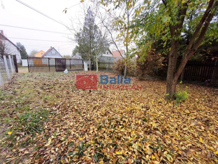 Eladó 250 m²-estelek Tóalmás, Strand utca: 10'900'000 Ft