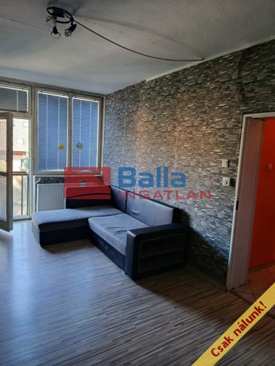 Eladó 62 m²-estársasházi lakás Tököl, Máltai utca: 45'000'000 Ft