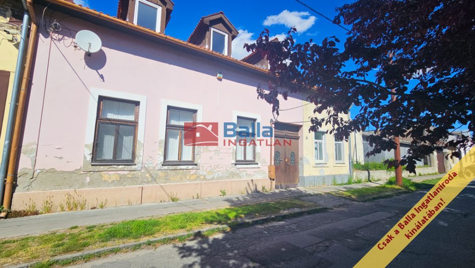 Eladó 81 m²-estársasházi lakás Vác, Hattyú utca: 64'900'000 Ft