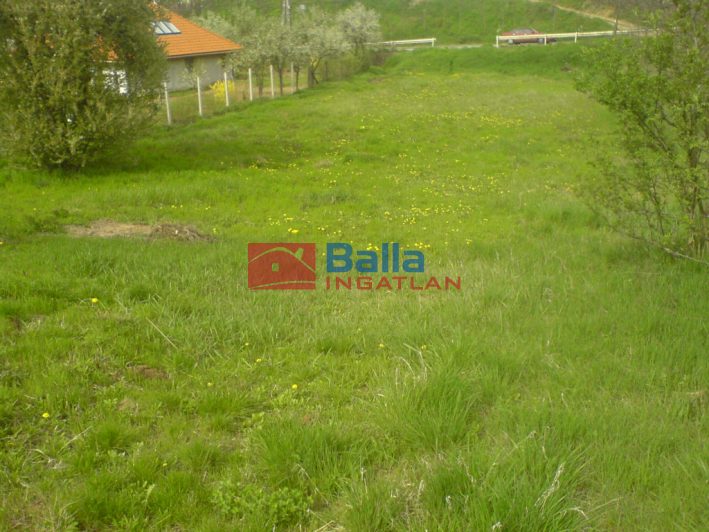 Eladó 1967 m²-estelek Valkó, Széchenyi utca: 12'900'000 Ft