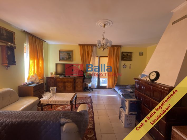 Eladó 146 m²-escsaládi ház Velence, Mandula utca: 95'000'000 Ft