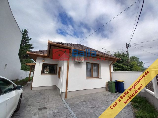 III. Kerület (Csillaghegy) - Botond utca:  96 m²-es családi ház   (210'000'000 ,- Ft)