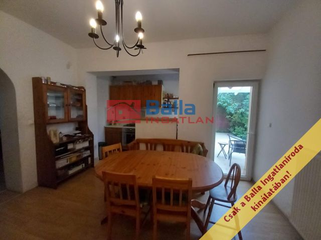 III. Kerület (Csillaghegy) - Botond utca:  150 m²-es családi ház   (180'000'000 ,- Ft)