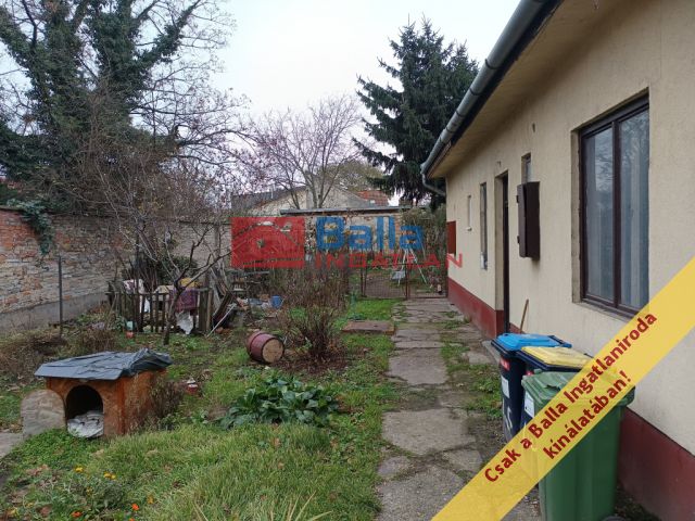 XIX. Kerület (Felső-Kispest) - Irányi Dániel utca:  127 m²-es családi ház   (107'800'000 ,- Ft)