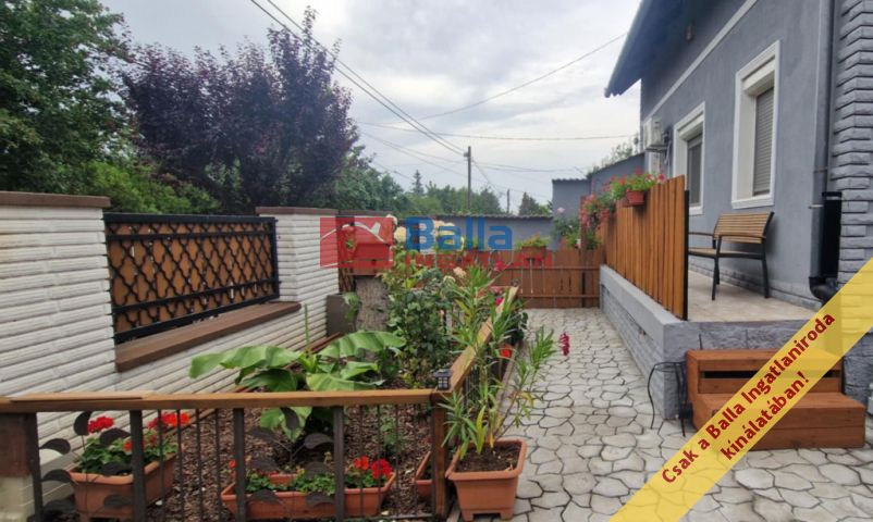 XVII. Kerület (Rákoshegy) - Tisza István utca:  168 m²-es családi ház   (136'900'000 ,- Ft)