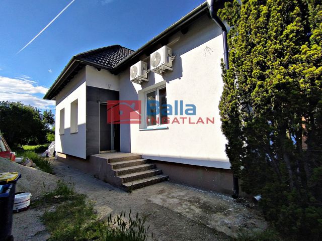 XVIII. Kerület (Kossuth Ferenc-telep) - Kossuth Ferenc Telep utca:  170 m²-es családi ház
