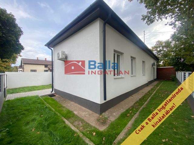 XVIII. Kerület (Szemeretelep) - Szemeretelep utca:  93 m²-es családi ház   (80'000'000 ,- Ft)