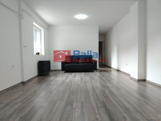 XX. Kerület (Erzsébetfalva) - Erzsébetfalva:  70 m²-es családi ház