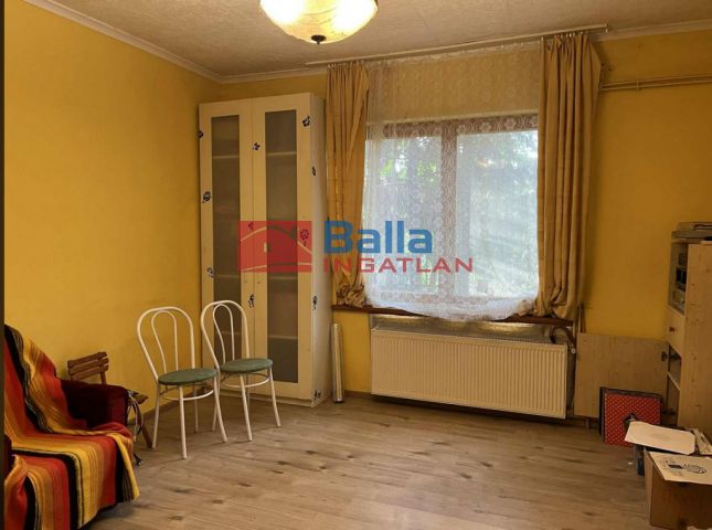 XX. Kerület (Pacsirta telep) - Alsóteleki utca közeli utca:  80 m²-es családi ház   (74'900'000 ,- Ft)