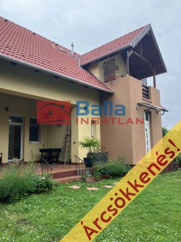 XXII. Kerület (Budatétény) - Rózsakert utca:  225 m²-es családi ház   (169'000'000 ,- Ft)