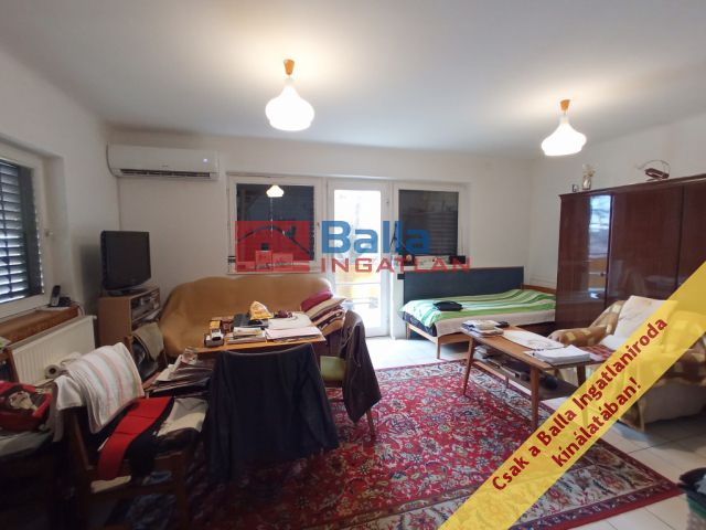 Csömör - Vízműsor utca:  100 m²-es családi ház   (99'900'000 ,- Ft)