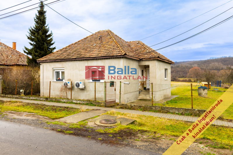 Csővár - Rákóczi Ferenc utca:  90 m&sup2;-es családi ház   (64'900'000 ,- Ft)