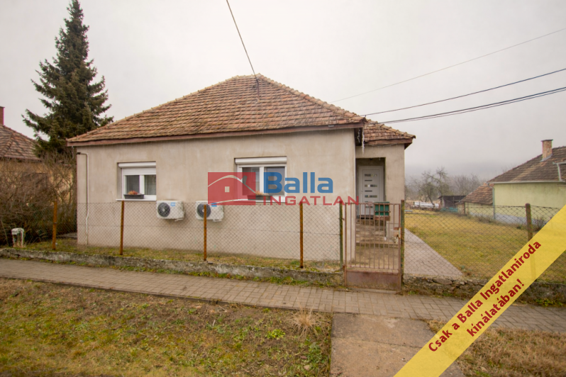 Csővár - Rákóczi Ferenc utca:  90 m&sup2;-es családi ház   (59'900'000 ,- Ft)