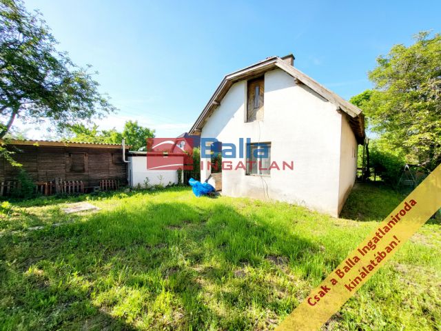 Diósd (Sashegy) - Sashegy utca:  60 m²-es családi ház