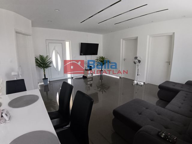 Érd - Bagoly útca környéke:  70 m²-es családi ház   (89'900'000 ,- Ft)