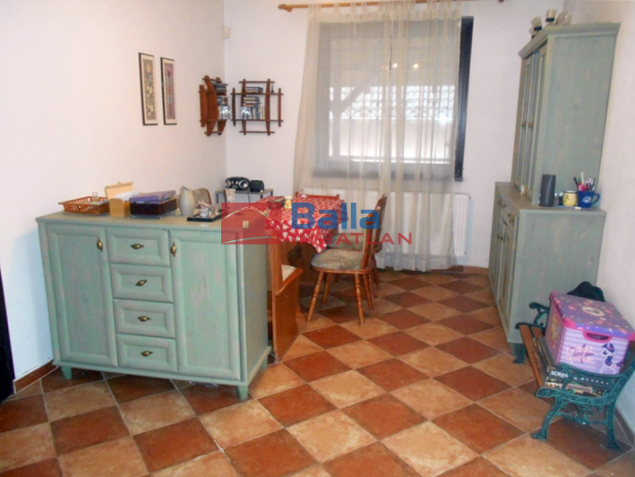 Érd (Vincellér) - Vincelléren található utca:  160 m&sup2;-es családi ház   (119'900'000 ,- Ft)