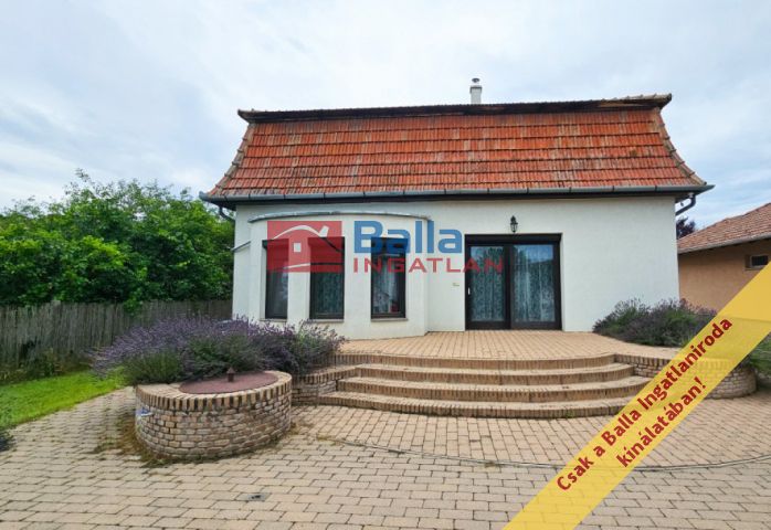 Érsekvadkert - Gárdonyi Géza utca:  130 m²-es családi ház   (69'000'000 ,- Ft)