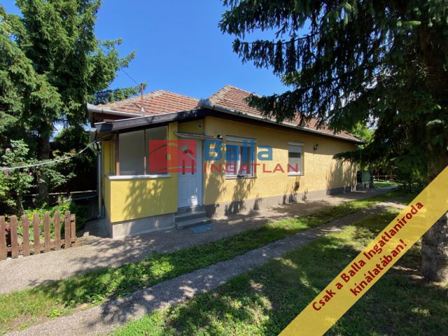 Hatvan - Újhatvan utca:  82 m²-es családi ház   (52'900'000 ,- Ft)