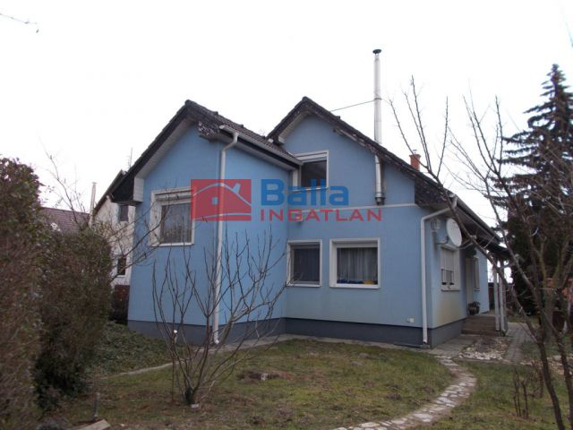 Kiskunlacháza - Dunapart utca:  140 m²-es családi ház   (64'000'000 ,- Ft)