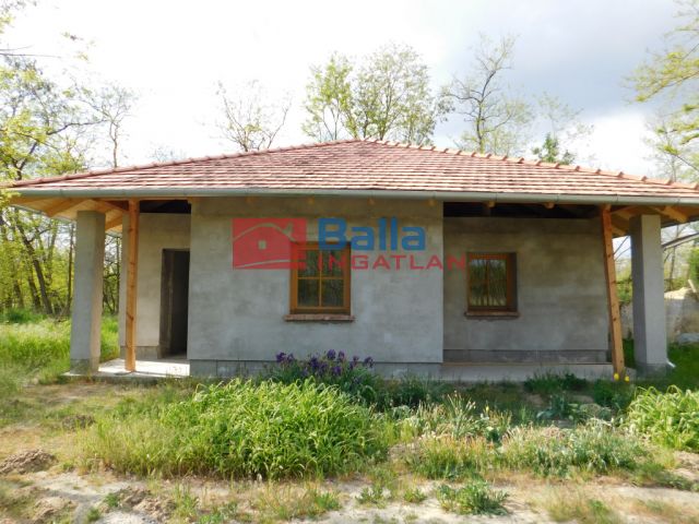 Lajosmizse - Mizse tanya:  72 m²-es családi ház   (24'900'000 ,- Ft)