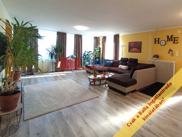Maglód - Bezerédi utca közeli utca:  170 m²-es családi ház   (140'000'000 ,- Ft)