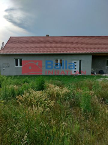 Perkáta - Bajcsy-Zsylinszky utca:  110 m²-es családi ház   (23'900'000 ,- Ft)