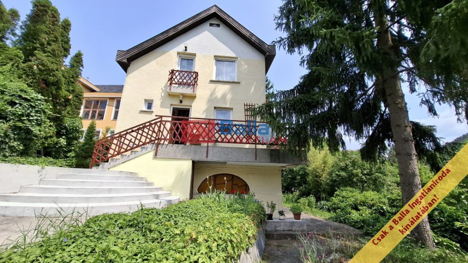 Solymár - KÖKÖRCSIN utca:  150 m&sup2;-es családi ház   (134'900'000 ,- Ft)