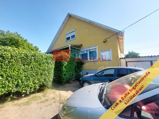 Sülysáp - Vak Bottyán utca:  173 m²-es családi ház   (78'000'000 ,- Ft)