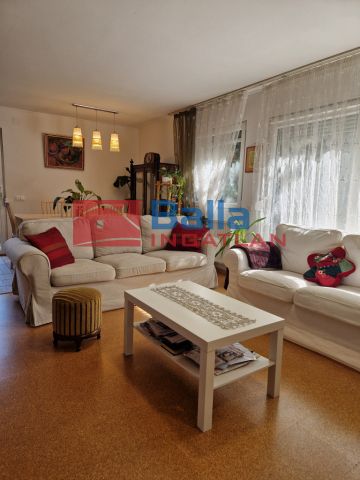 Szigetszentmiklós - Városkőzponthoz közel utca:  147 m²-es családi ház   (99'990'000 ,- Ft)
