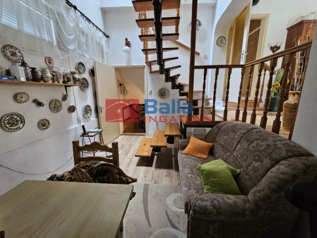 Taksony - Szép környezet:  110 m²-es családi ház   (94'990'000 ,- Ft)