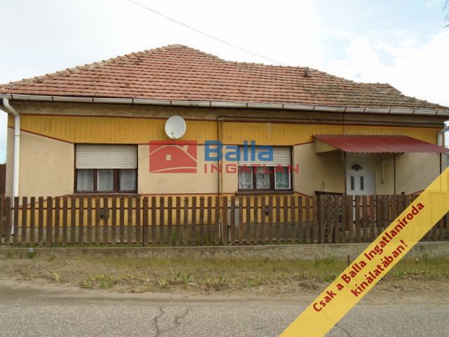 Tiszakécske - Kolozsvári utca:  53 m²-es családi ház   (19'900'000 ,- Ft)